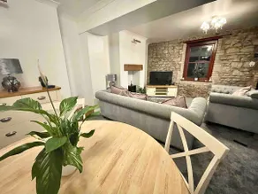 A Superb Size Cottage By The Canal - Image 4