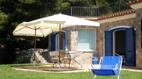 I Carrubi , villa with sea view - Image 4