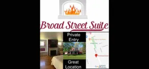 Private Entry-1 block to campus+downtown, Clean! - Image 2