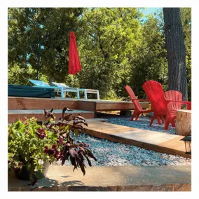 Cozy Waterfront Cottage w Spa+AC - 5 min MSM Hill - Image 3