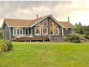 Private Waterfront Luxury w/Hot Tub & Barrel Sauna - Image 2