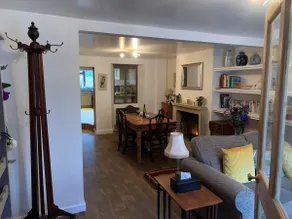 Entire house in the centre of Corsham - Image 2