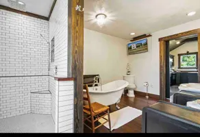 The Aviary Retreat - Image 3