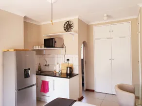 Guesthouse@Church #5 •JHB North • Upmarket studio - Image 3