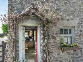 Sweet knoll cottage - Image 2