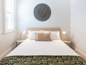 Charming Surry Hills House on Bourke - Image 5
