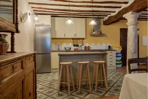 Rural house Villa Margarita de Dosbarrios - Image 5