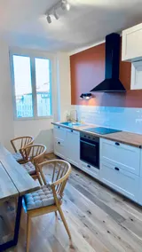 Beautiful cozy apartment in the Old Port - Image 4