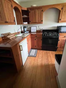 Cozy, private, 1 bedroom cabin w/beautiful view - Image 5