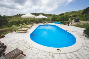 Heritage Villa HEAVEN No. 1 vicino a Trogir, piscina riscaldata - Image 2
