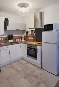 Cozy Apartment_All Comforts - Image 3