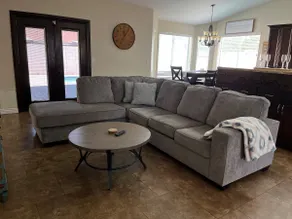 Cozy home with Pool next to  Cardinal Stadium, Casino and more - Image 4
