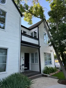Downtown Condo w/ Parking and Balcony - Image 4