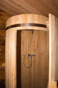 Les Convers Log cabin - Image 2