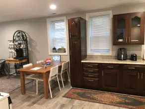 Cozy, Clean, and Pet Friendly Riverwest Apartment - Image 2