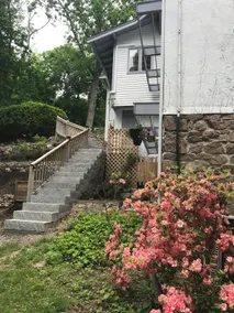 Private suite 1 BR, 1 BA, 1 LR, 1 FLR - Image 2