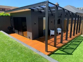 Luxury Villa #1 - On the Sydney city fringe - Image 2
