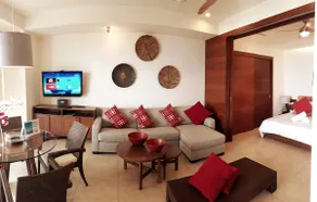 Luxe Alamar Studio, spectacular view! - Image 2