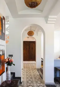 Beach House - Image 5