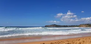Spacious 3 bedroom beach apartment. - Image 2