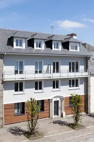 Modern and comfortable, close to SNCF station - Image 5