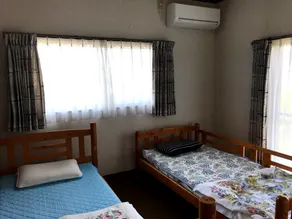 Entire house with parking for 3 cars. How about using it as a base camp for your trip to Minami-Kyushu? - Image 5