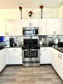 Brand New condo near medical center, A+location - Image 3