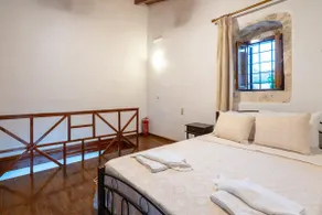 Villa Tzaniana - Image 4