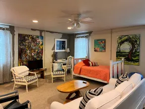 Charming gallery loft in downtown Three Oaks, MI - Image 2