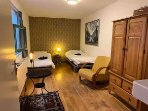 Lovely house near train to Amsterdam and Schiphol - Image 5