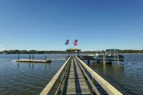 Private Island Cottage - Image 5