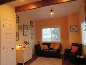 Guest House on 10 acre Organic Farm - Image 3