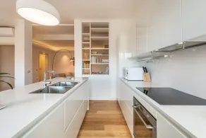 A Luxury apartment at Cagliari Poetto Beachfront - Image 3