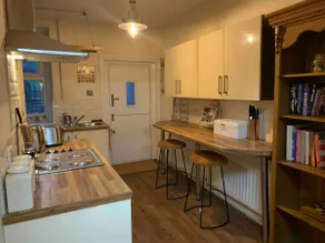 Cottage studio in N Yorks village with EV charger - Image 3