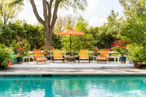 Peaceful Creekside Guesthouse & Zen Garden Retreat - Image 5