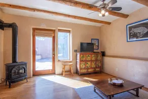 Casita Wolf • Adobe Hideaway • Walk to Plaza - Image 5