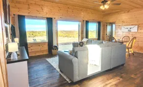 The Cabin - Image 5