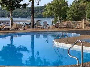 Lakefront 3BR, 2BA Condo | Sleeps 8 | Osage Beach - Image 4