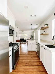 TWO bed TWO bath | Quiet and close to everything! - Image 3