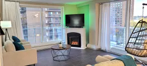 Smart Stylish Downtown Condo- 2 bedrooms - Image 3