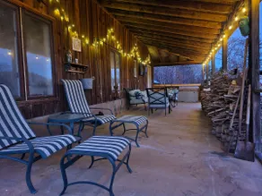 Cute cabin next to Pisgah National Forest; Hot tub Wi-Fi - Image 5