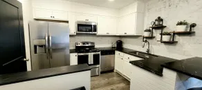 Cornelius Guest House - Image 2