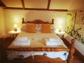 Number 7 - Your cosy and stylish place in Norfolk - Image 3