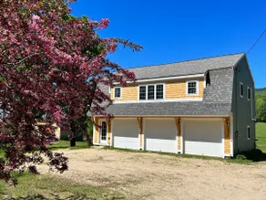 Charming Carriage House in the White Mountains - Image 3