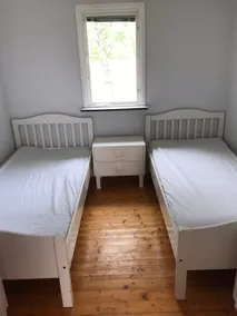 Cabin near the ocean - Image 2