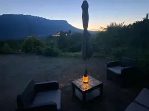 Facing the mountains, terrace, quiet and beautiful - Image 4