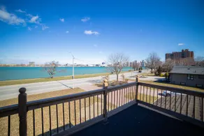 Minutos Riverside Home para Casino, Downtown, Bridge, UWindsor - Image 2
