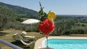 House in farmhouse with amazing views - Image 4