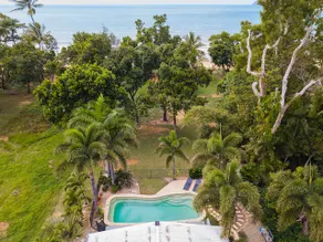 The Sandpit | Absolute Beachfront Escape - Image 2