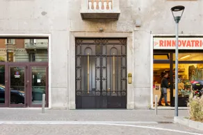 Very bright period house in the center of Milan - Image 3